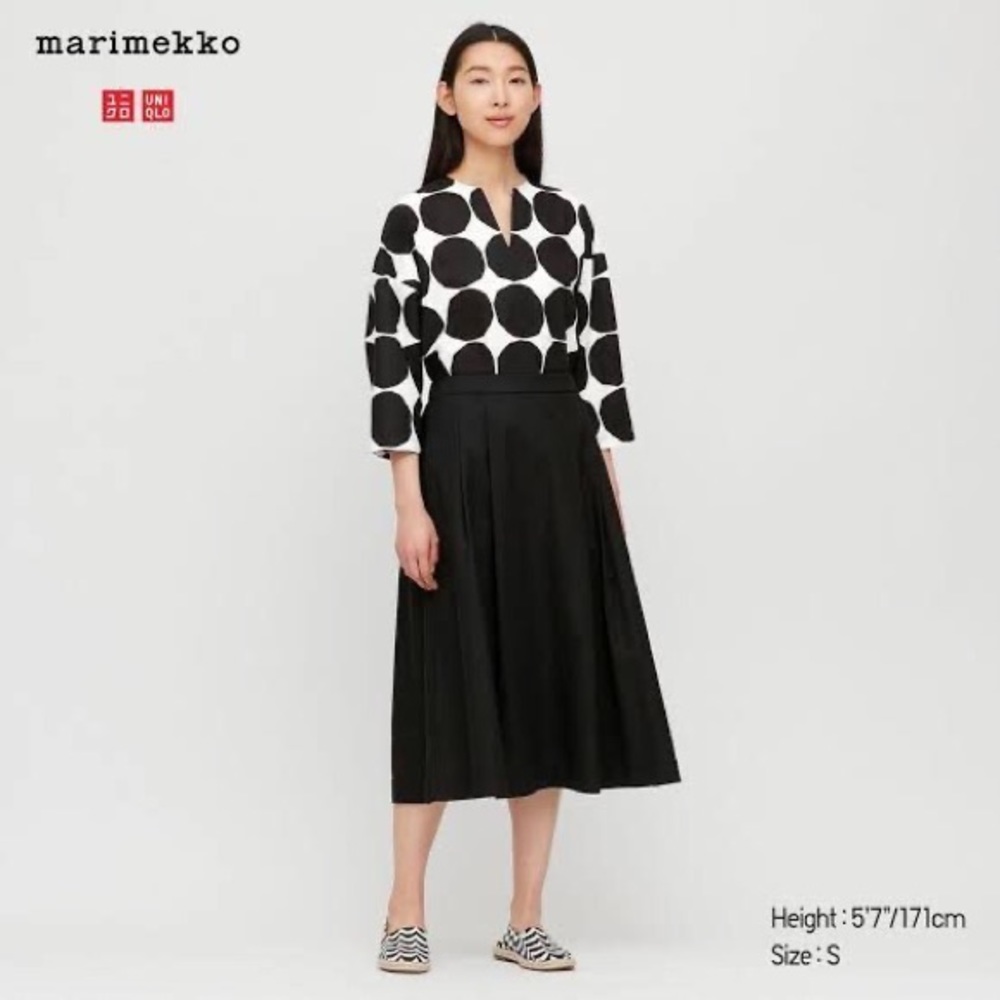 Marimekko Uniqlo skirt medium